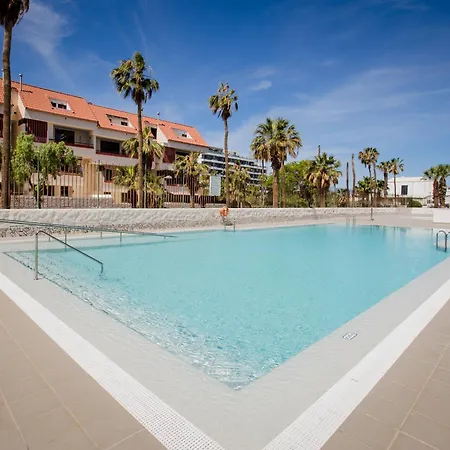 Golden Coast Playa Honda Americas アパート